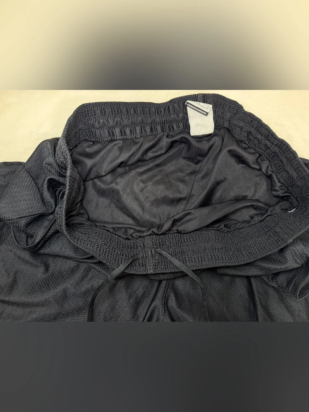 Nike Men’s Basketball Shorts Size L Black Mesh Athletic Training 8” Inseam